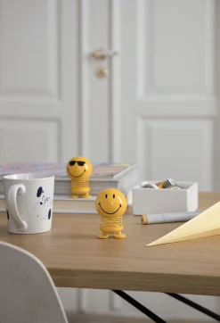 Discount Smiley S, Gul Stue|Træfigurer Og Figurer