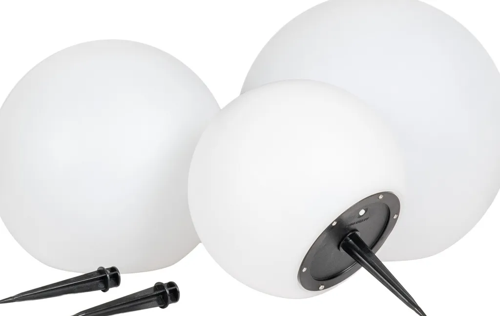 House Nordic Lamper Til Haven Og Terrassen|Bedlamper Og Havelamper > Lifton Solcelle Lampe LED 3 stk, Hvid