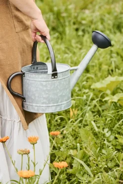 Hot Vandkande m. Spreder 4,4 L, Grå/Sort Uderum|Vandkander