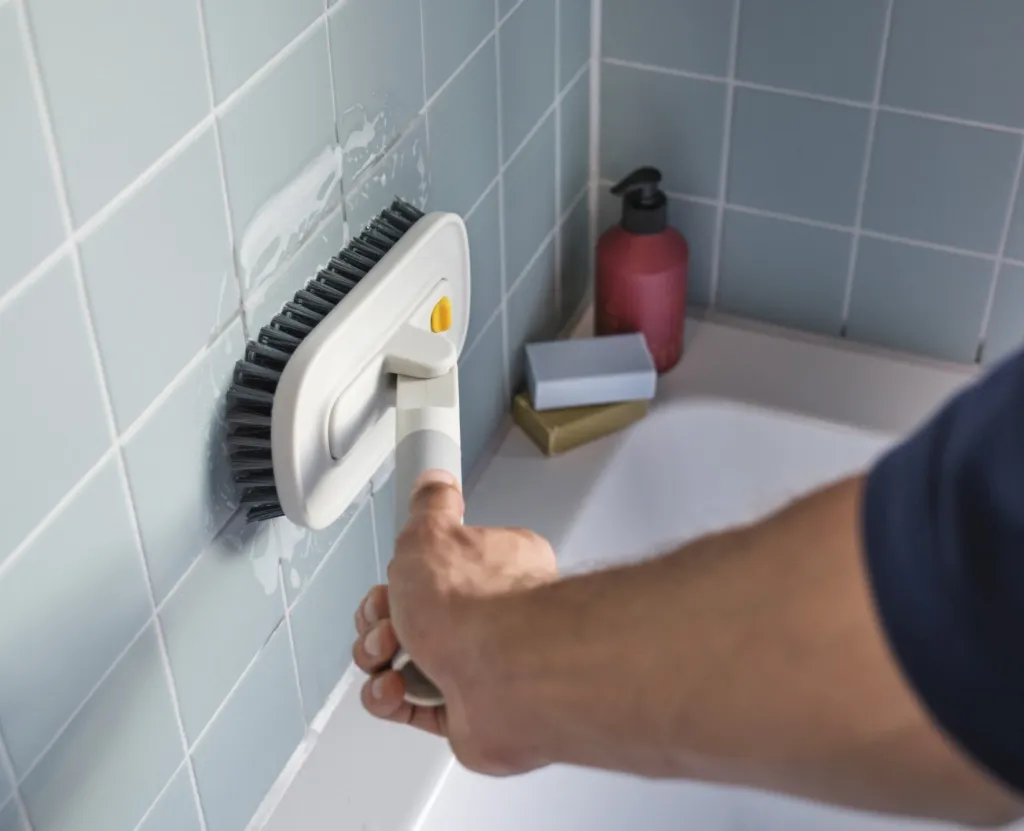 Joseph Joseph Øvrig Rengøring > CleanTech 2-i-1 Fliseskrubber, Light Stone