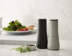 Joseph Joseph Salt Og Peber|Salt Og Peber > Milltop Salt- og Peberkværn H16,9 cm,