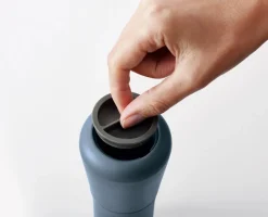 Discount Joseph Joseph Milltop Salt- og Peberkværn H16,9 cm, Blå
