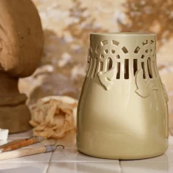 Clearance Orangery Vase H18 cm, Sweet Honey Stue|Vaser