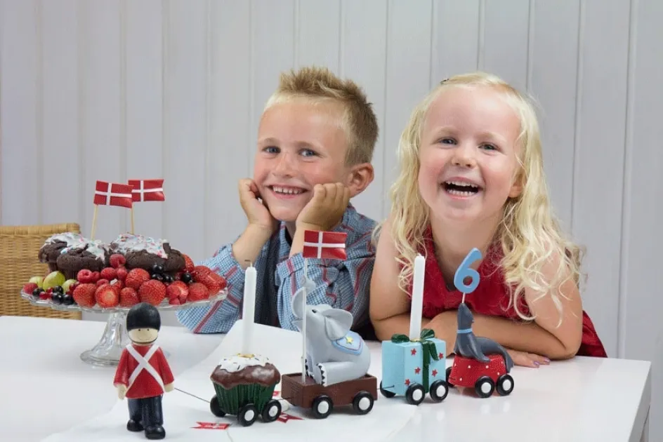 Outlet Kids By Friis Fødselsdagstog Tal/Garder 45 cm