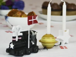 Outlet Kids By Friis Planet og Stjerne Fødselsdagstog Stenbukken 18 cm