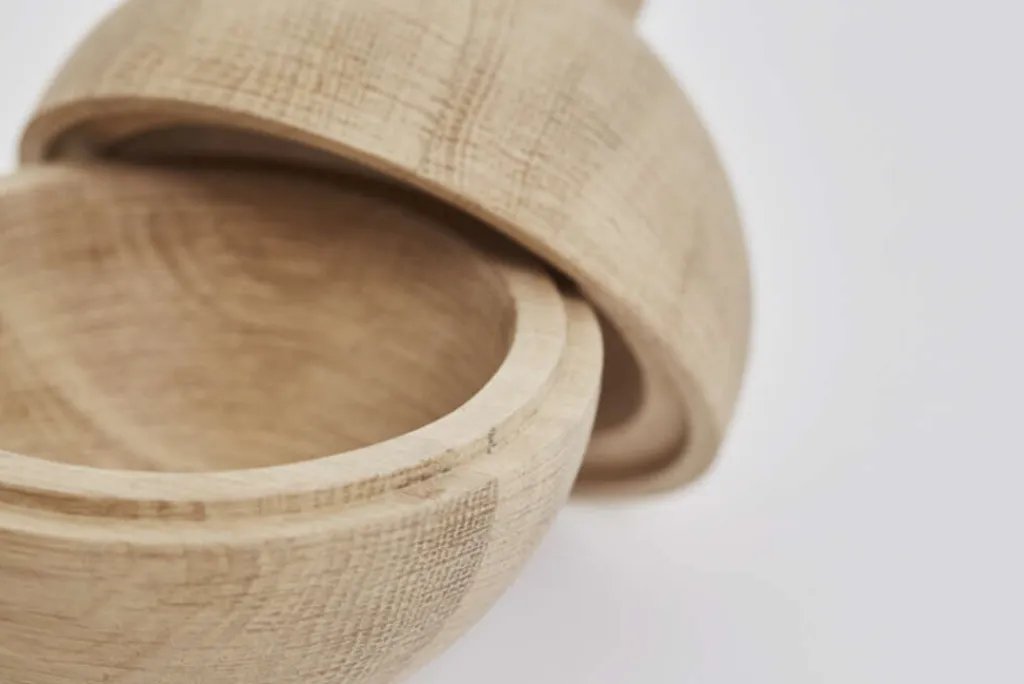 Kristina Dam Studio Stue|Småopbevaring Og Organisering > Krukke m. Låg H18 cm, Sort Eg