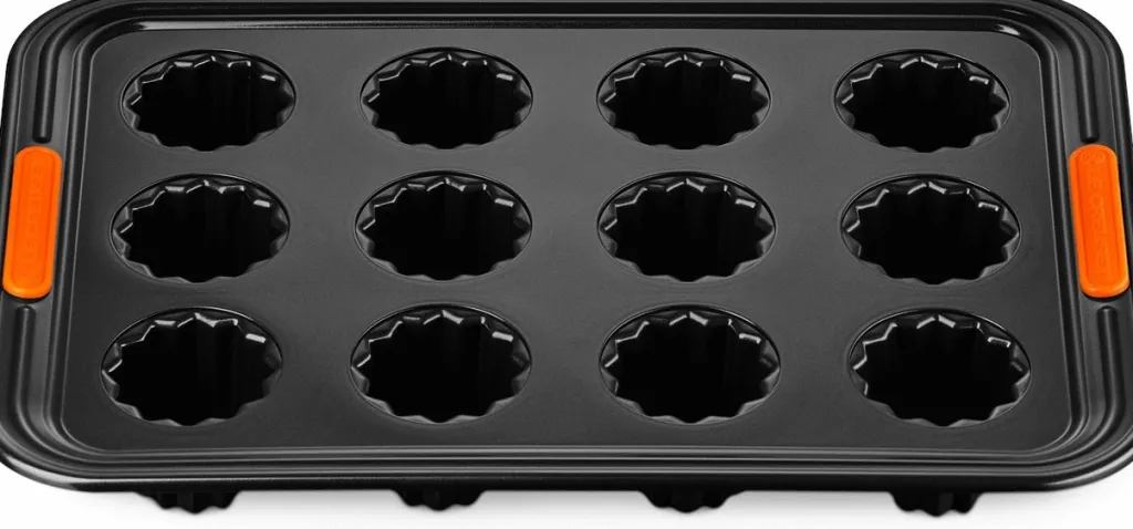 Outlet Cannelé-bageplade 40 cm, Black Bageforme