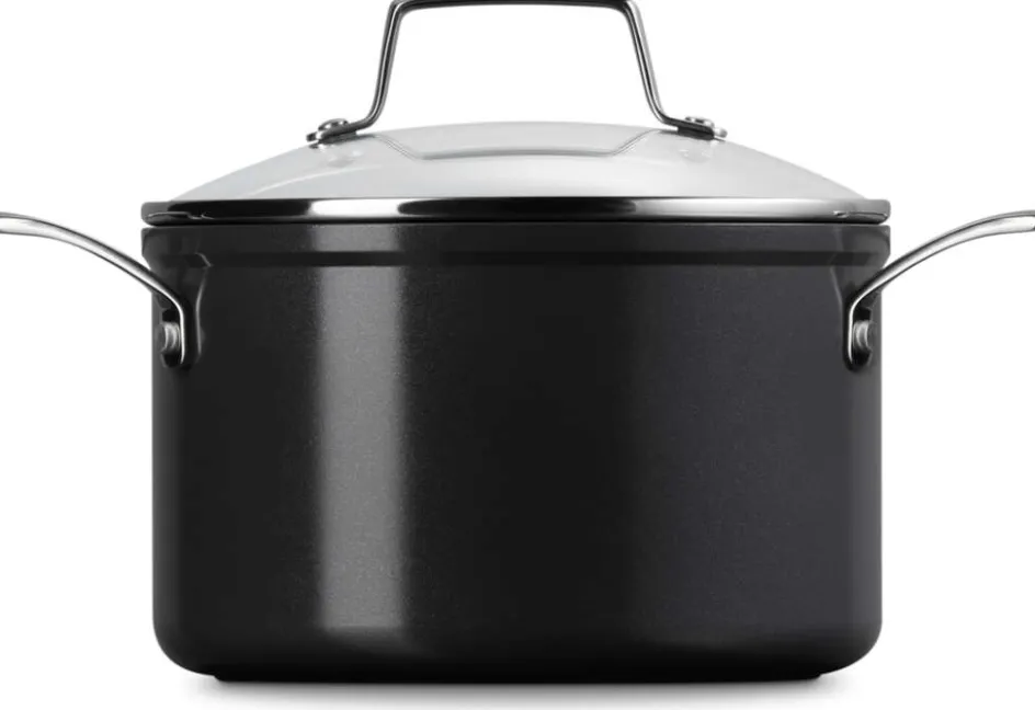 Le Creuset Essential Gryde m. Keramisk Non-stick Belægning 20 cm/3,8 L, Black