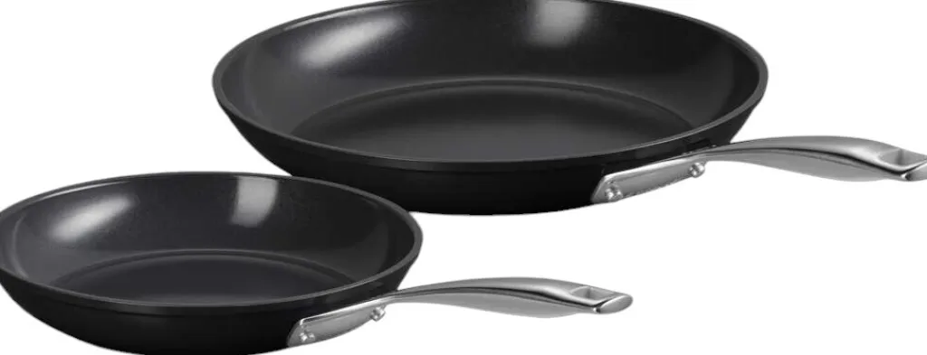 Le Creuset Pander > Essential Stegepande m. Keramisk Non-stick Belægning 2 stk. 24/28 cm, Black