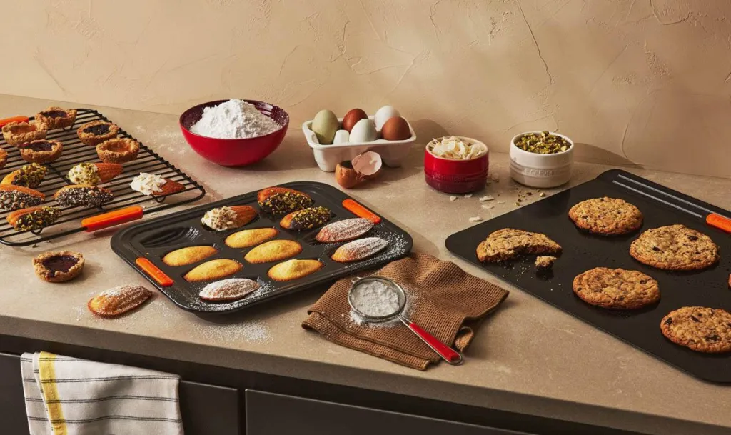 Le Creuset Bageforme > Madeleineplade Non-stick 12 stk