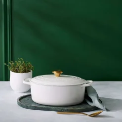 Clearance Signature Oval Støbejernsgryde 31 cm/6,3 L, Gryder Og Kasseroller