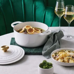 Le Creuset Gryder Og Kasseroller > Signature Rund Støbejernsgryde 28 cm/6,7 L,