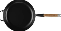 Online Le Creuset Signature Sauterpande m. Træhåndtag 28 cm, Matte Black