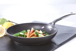 Discount Le Creuset Toughened Non-Stick Stegepande