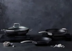 Le Creuset Pander ><noscript><img width=