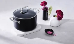 Clearance Le Creuset Toughened Non-Stick Gryde m. Glaslåg 24 cm/6,0 L, Black