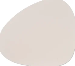 Clearance Lind DNA Curve Recycled Læder Dækkeserviet 37x44 cm, Nupo Soft Nude