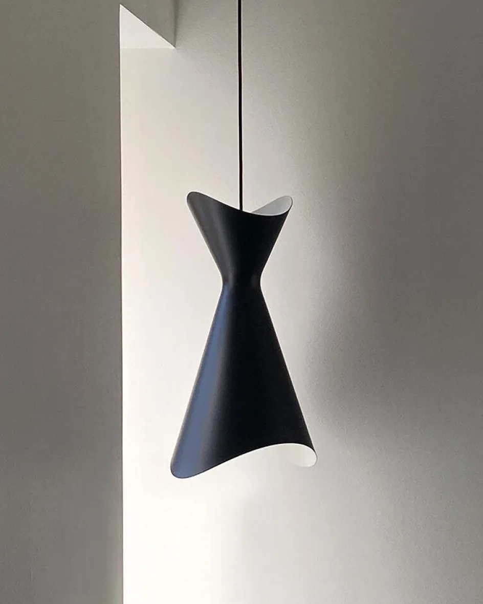 New LYFA NINOTCHKA Pendel H, Sort