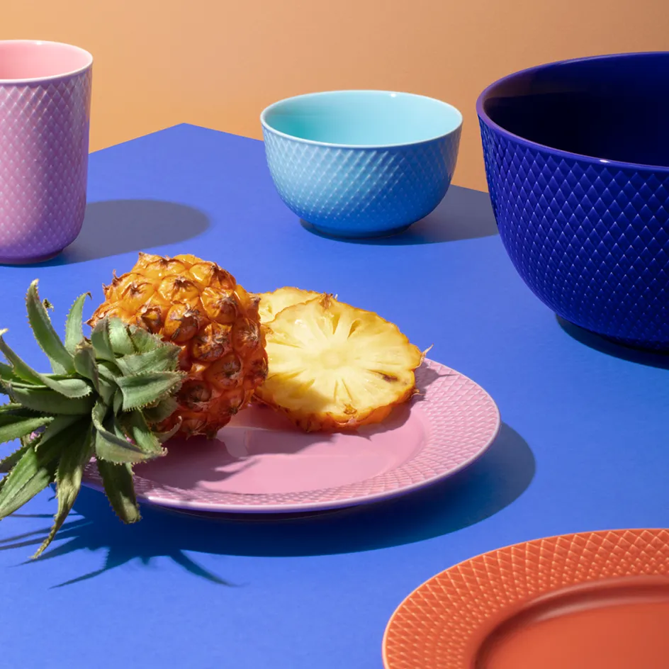 New Lyngby Porcelæn Rhombe Color Krus 33 cl, Rosa