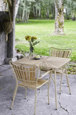 Online Mandalay Marguerit Havemøbelsæt m. 2 Stole , Teak/Taupe