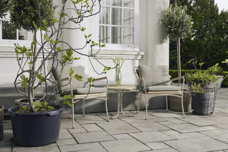 Outlet Mandalay Marguerit Loungebord ?50 cm, Teak/Taupe