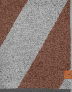 Mette Ditmer Håndklæder Og Vaskeklude|Badeværelse > Diagonal Håndklæde ,