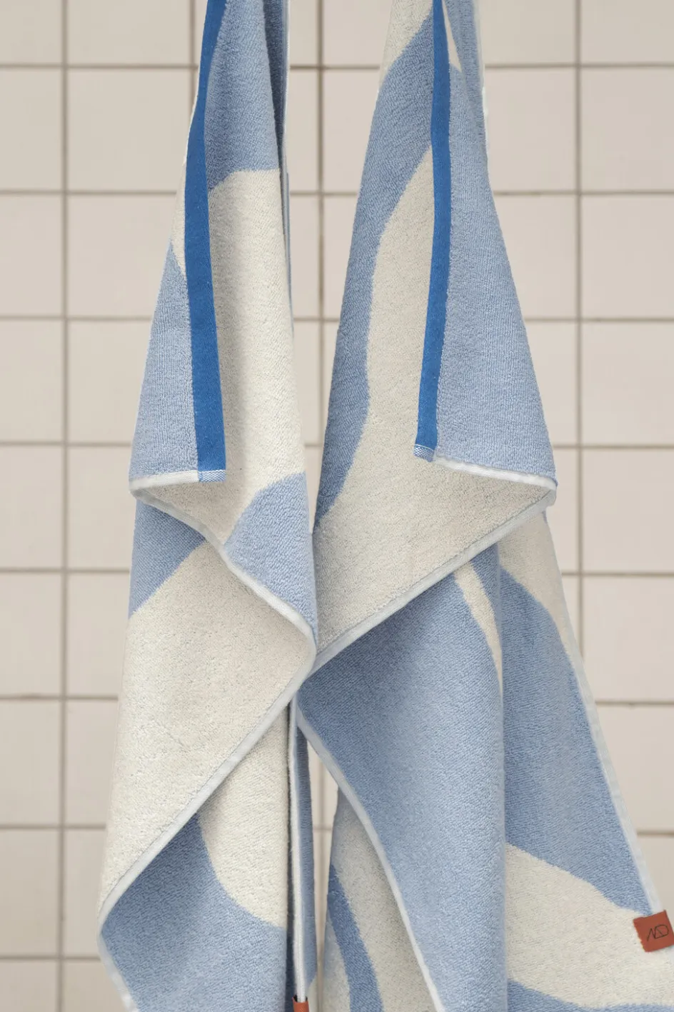 Discount Mette Ditmer Nova Arte Håndklæde , Lys Blå/Off-white