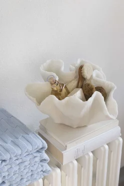 Best Coral Skål Ø23 cm, Off-white Stue|Pynteskåle Og Fade