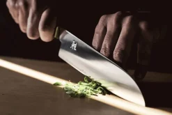 MIYABI Japanske Knive > 4000 FCv2 KOYA Santoku Kniv 32 cm