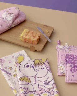 New Moomin Arabia Mumi Ovnhandske, Kærester