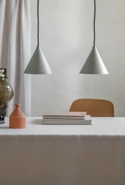 Clearance MOUD Home Más Pendel Ø18 cm, Mørk Beige