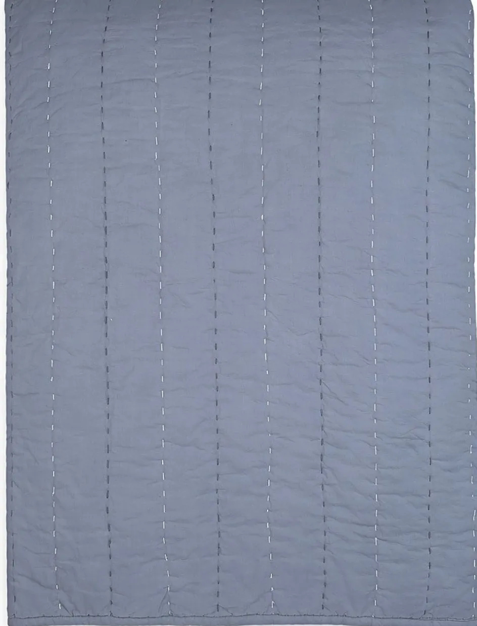 Outlet MOUD Home Senses Quiltet Sengetæppe 260x260 cm, Blå