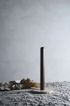 Muubs Køkkenrulleholdere > Yami Køkkenrulleholder H31 cm, Ask/Marmor