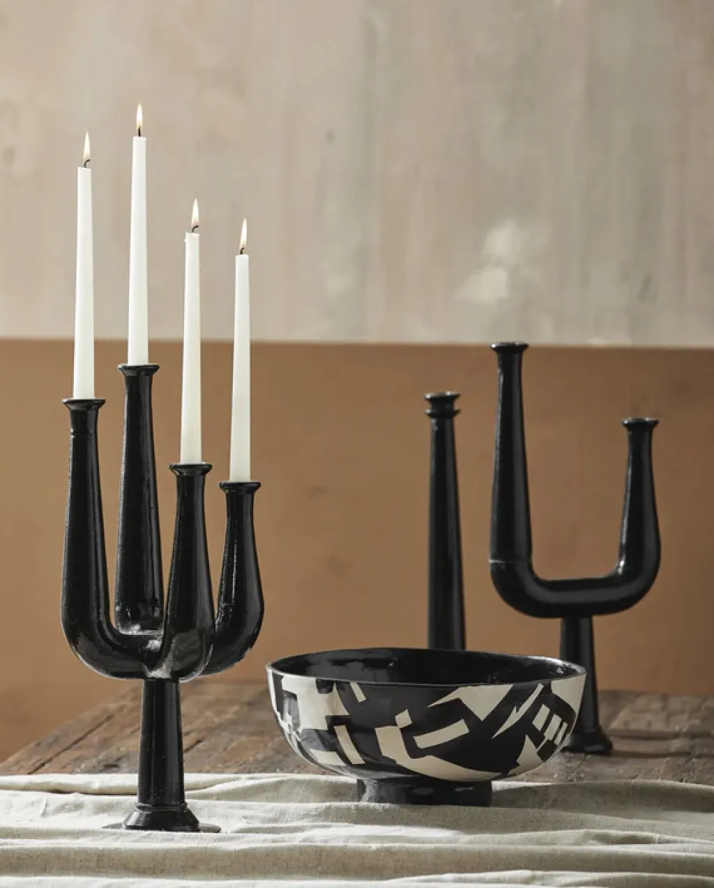 Nordal Lysestager > Ulopu Lysestage H, Sort