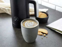 Nordic Sense Drikke Og Brygning > Mælkeskummer 150/300 ml, Mat Sort