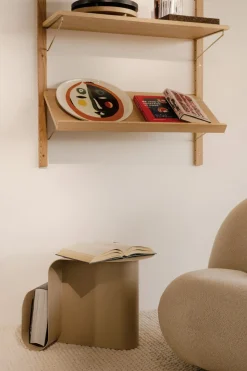 Sale Novoform Yomu Magasinholder Bord 50 cm, Desert Sand