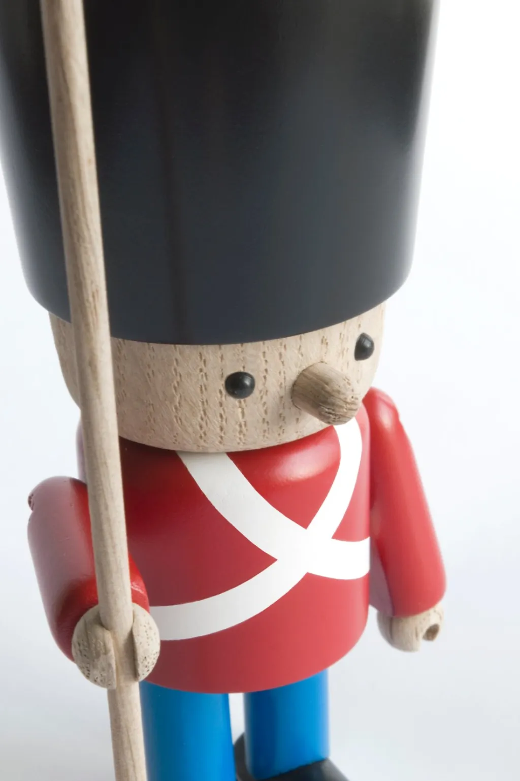 Outlet Gader Ceremoniuniform Stor, Rød Træfigurer Og Figurer