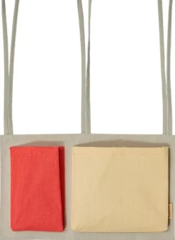 New OYOY Mini Saga Sengeopbevaring 40 cm, Clay/Rød
