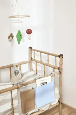 Discount OYOY Mini Saga Sengeopbevaring 40 cm, Blå/Clay