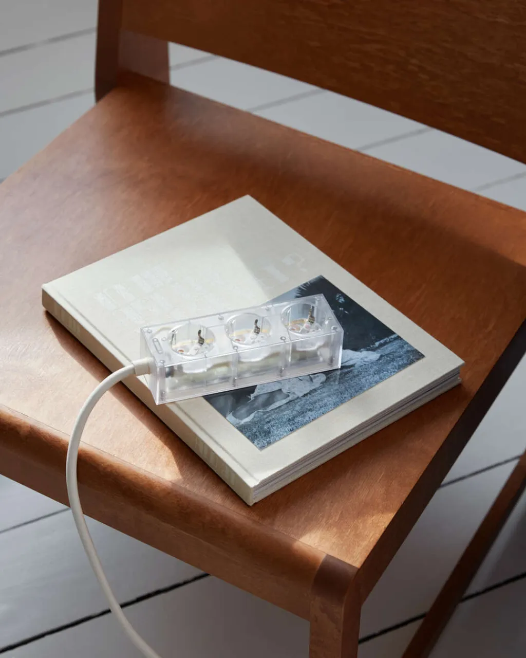 Outlet Power Bar 2 m, El-Artikler