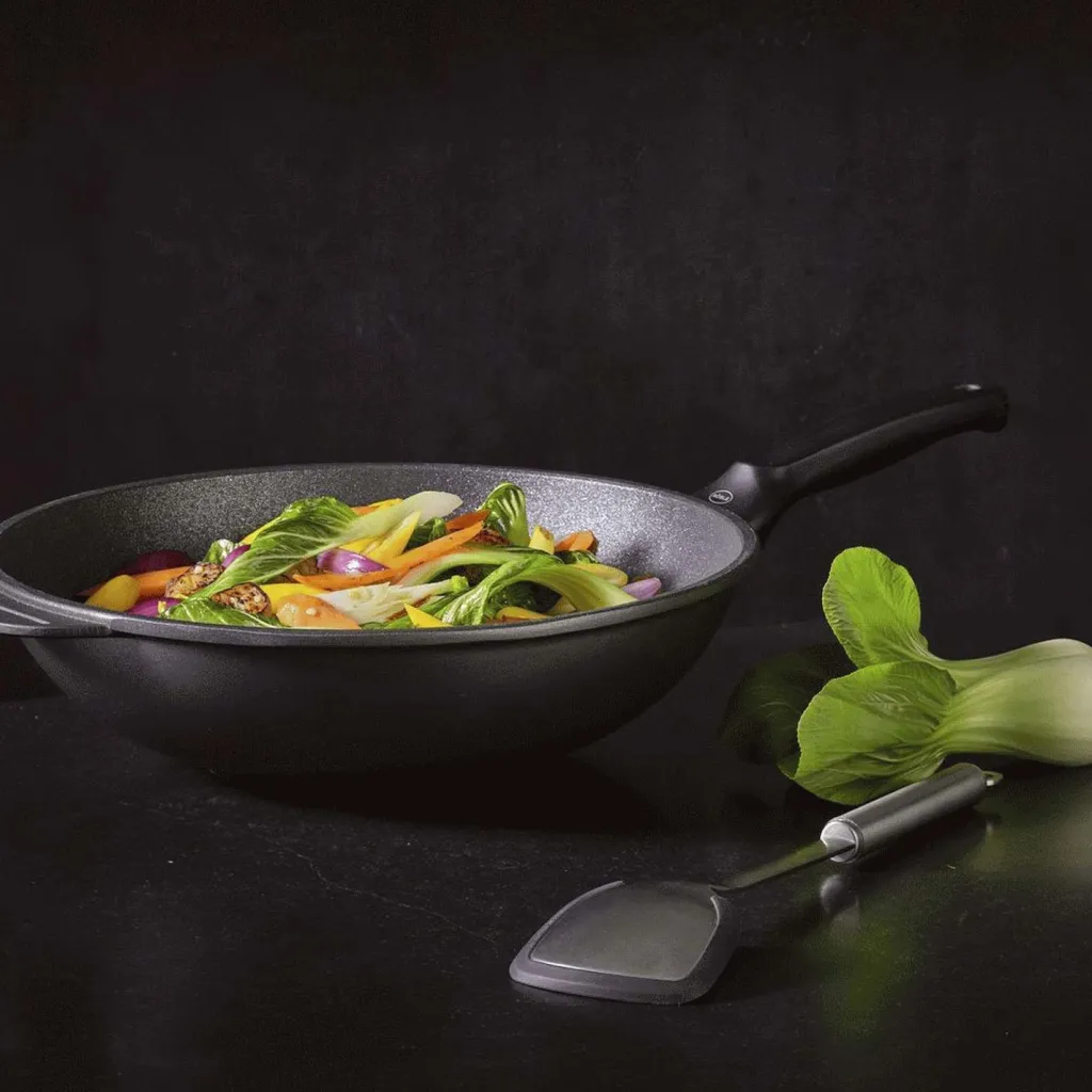 Rösle Skeer Og Tænger > Wok-/Røreske, Stål/Sort