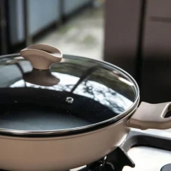 Discount Silver Force Wok 28 cm, Beige/Grå Pander