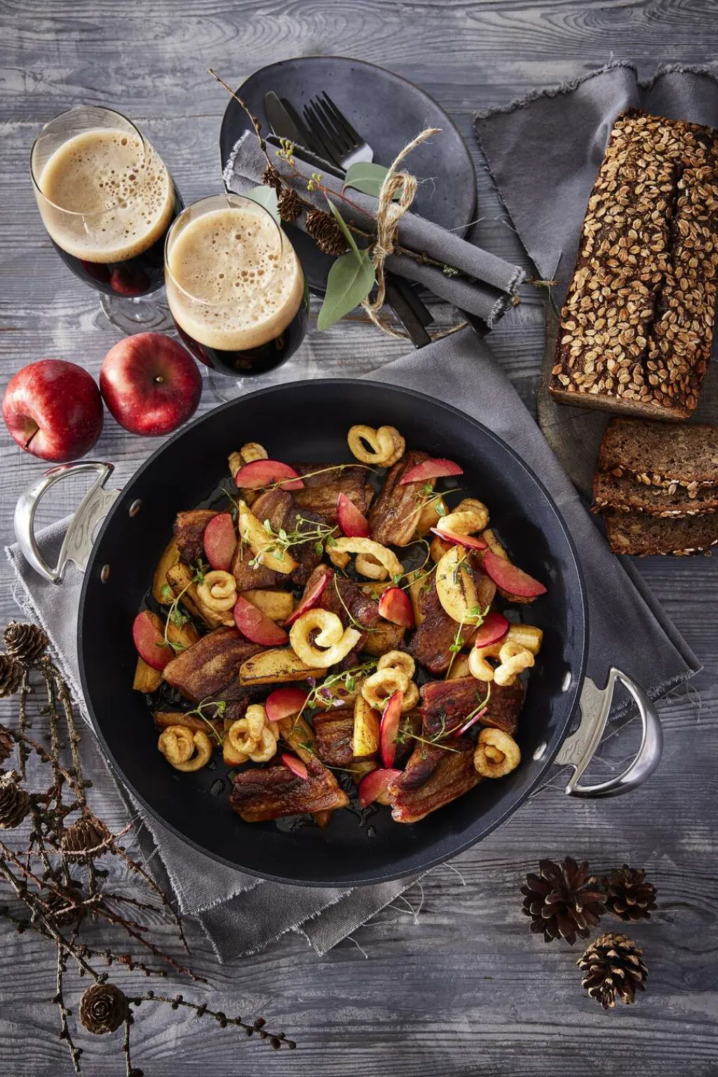 Scanpan Pander > HaptIQ Chefpandem. Non-stick Belægningog Låg 32 cm/4,8 L