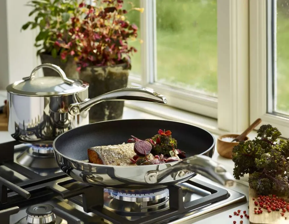 Best Scanpan HaptIQ Kasserolle m. Non-stick Belægning og Låg 16 cm/1,8 L