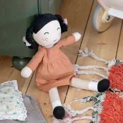 Dukke Li 43 cm, Orange Børn Køkken- Og Rolleleg