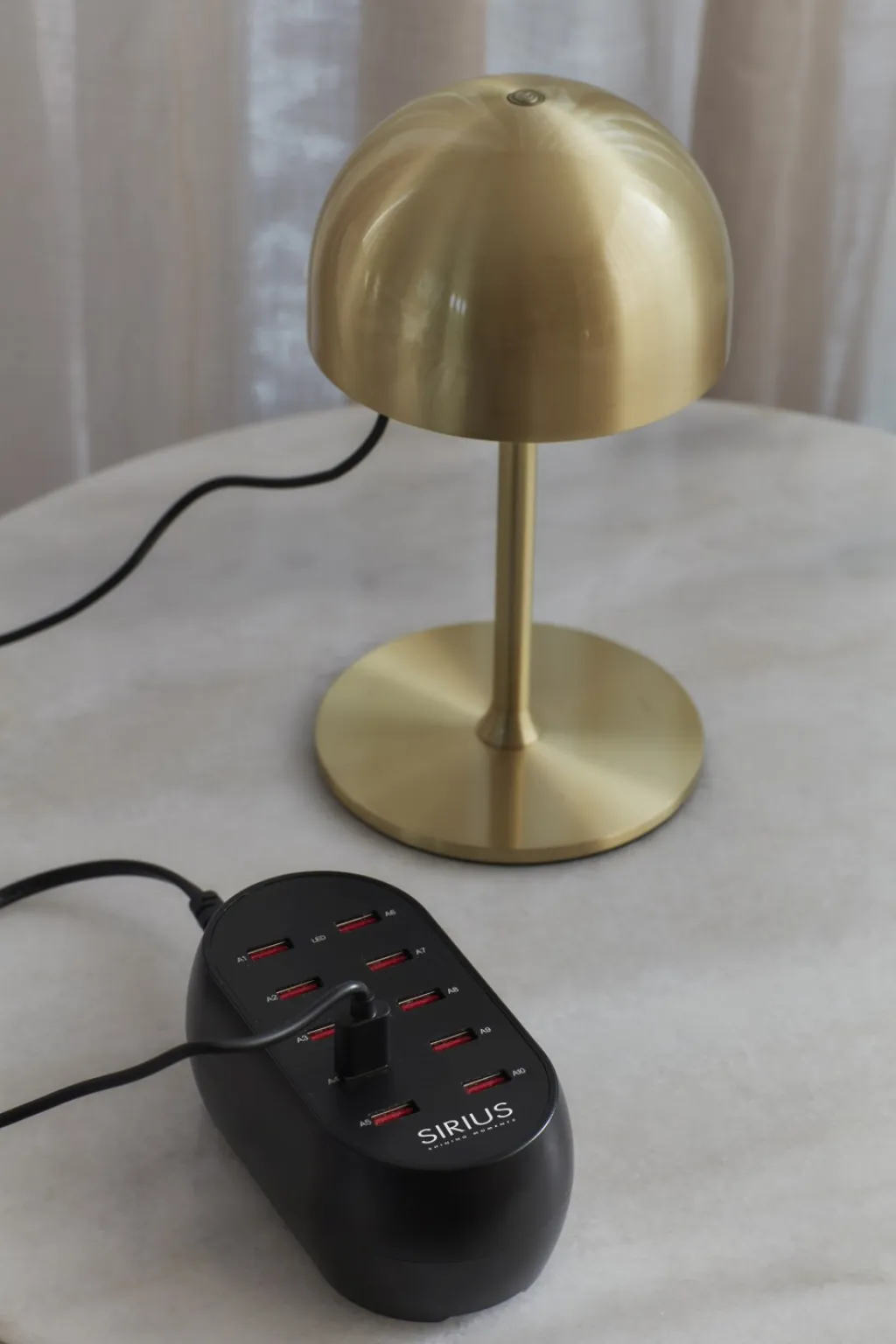 Sirius Opladere > Decopower Oplader m. 10 Stationer, Sort
