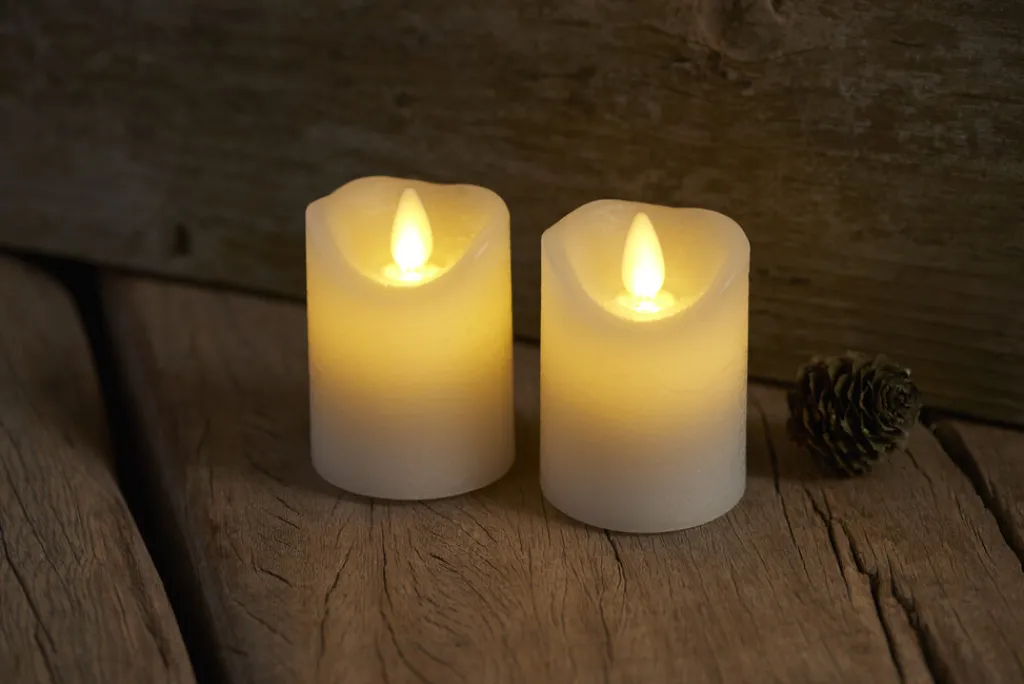 Sirius Stearinlys|Led Stearinlys > Sara Bloklys LED 2 stk. H6,5 cm, Hvid