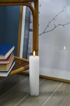 Hot Sille Exclusive Bloklys LED Ø5 cm/H20 cm, Hvid Stearinlys|Led Stearinlys