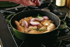 Staub Pander > Braisers Chistera Sautepande 28 cm, Basilikum