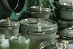 Staub Gryder Og Kasseroller > La Cocotte Mini Cocotte 10 cm/0,25 L, Eukalyptus